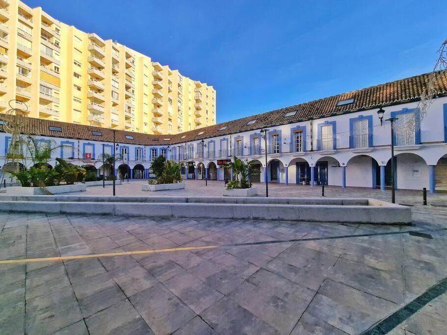 Encantador Duplex Para 6 A 1 Minuto De La Playa Benalmádena Eksteriør bilde