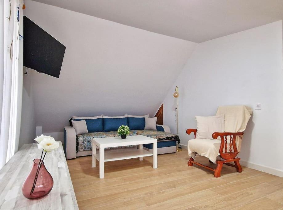 Encantador Duplex Para 6 A 1 Minuto De La Playa Benalmádena Eksteriør bilde