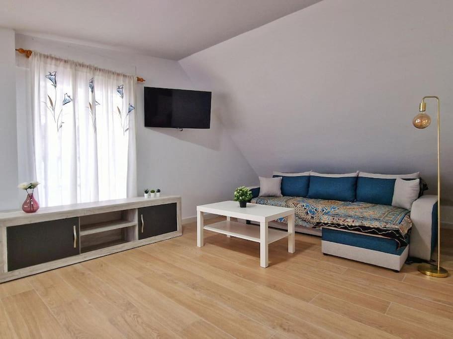 Encantador Duplex Para 6 A 1 Minuto De La Playa Benalmádena Eksteriør bilde