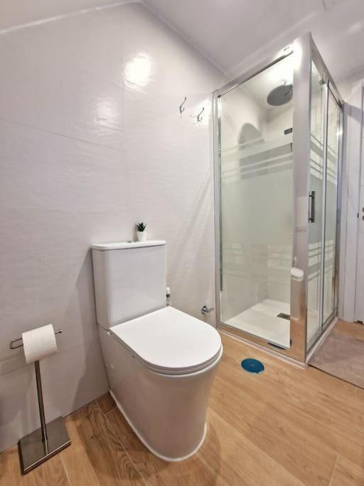 Encantador Duplex Para 6 A 1 Minuto De La Playa Benalmádena Eksteriør bilde